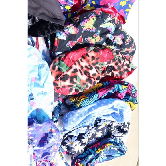 Lot of 20 Custom Nurse Scrub Caps 16 Silk Lined Hello Kitty Barbie Bouffant main image 6
